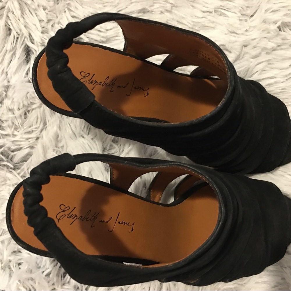 Elizabeth and James Suede E-Sloan Heels - Picture 4 of 5